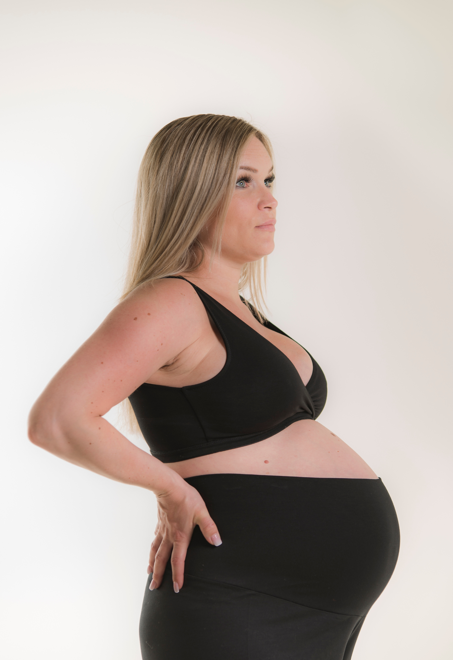 Soft nursing bra - Black gallery