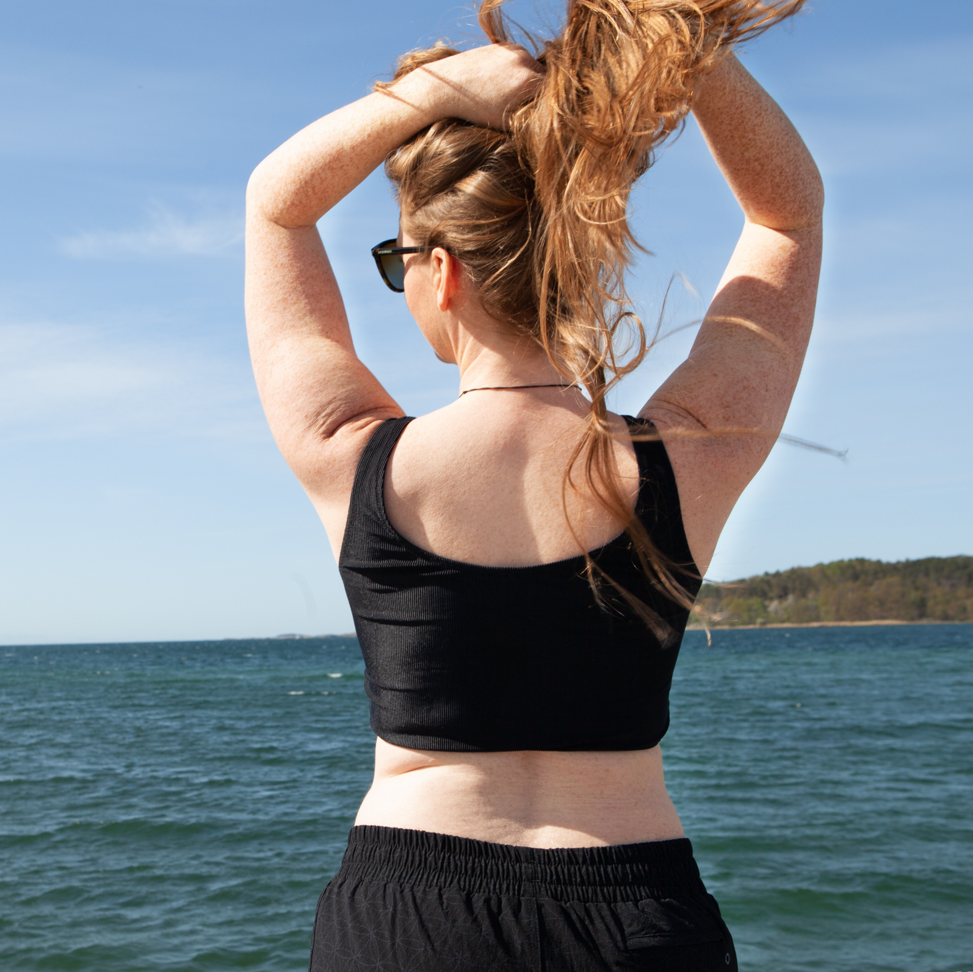 Swim Crop Top Ribbed - Black gallery